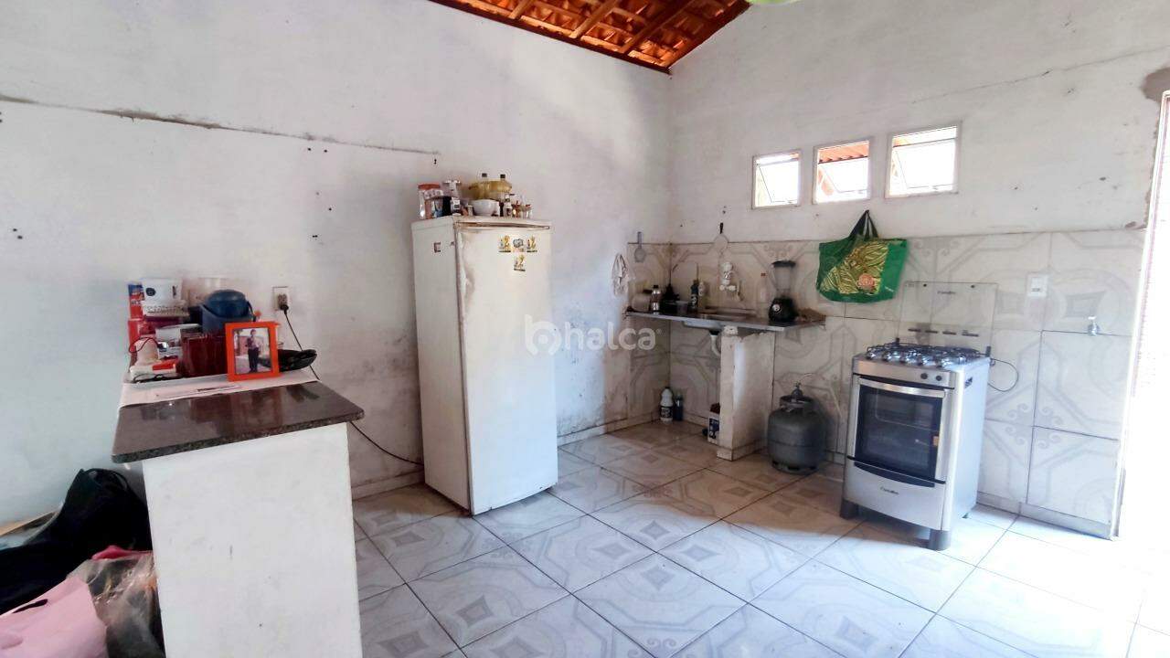 Casa à venda com 2 quartos, 200m² - Foto 13