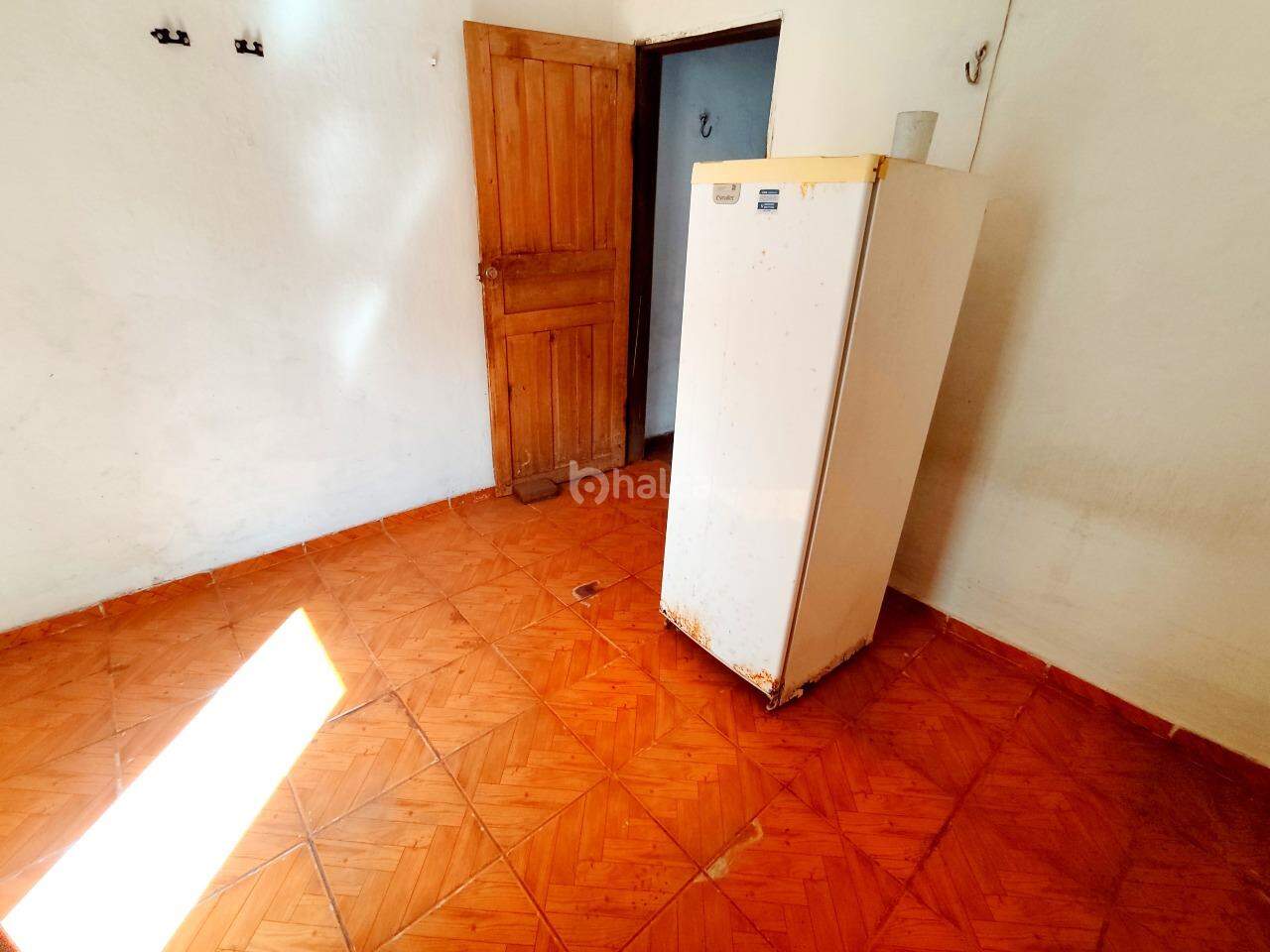 Casa à venda com 4 quartos, 160m² - Foto 6