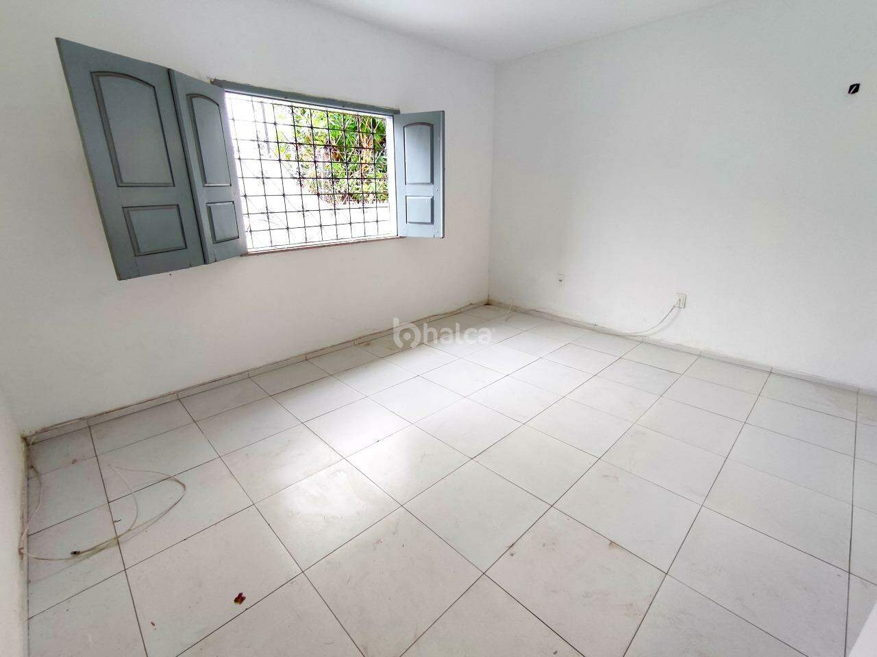 Casa para alugar com 2 quartos, 169m² - Foto 17