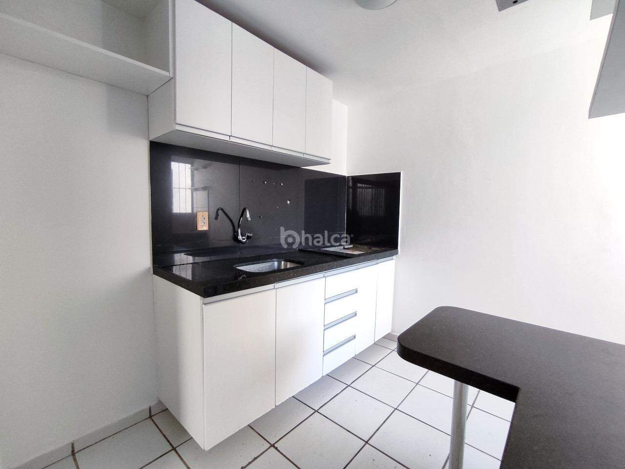 Apartamento para alugar com 2 quartos, 49m² - Foto 4