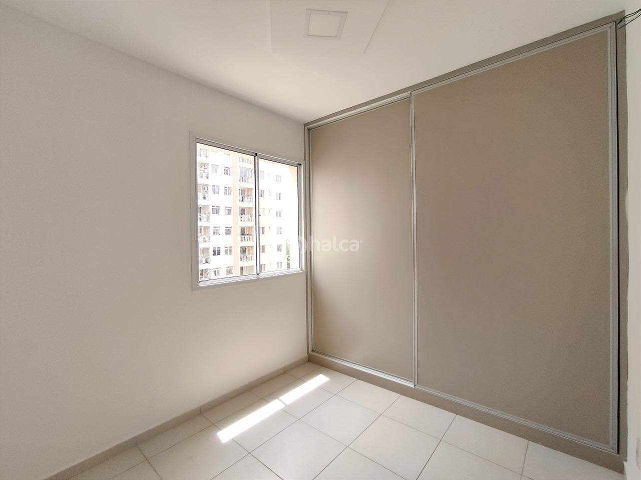 Apartamento à venda com 3 quartos, 75m² - Foto 13