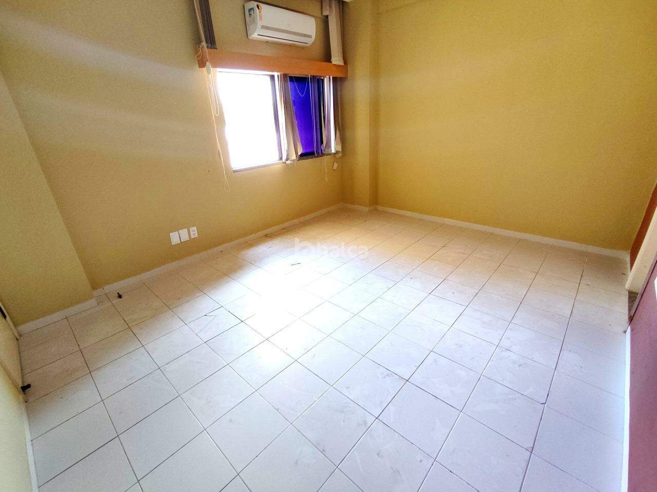 Apartamento à venda com 2 quartos, 108m² - Foto 9