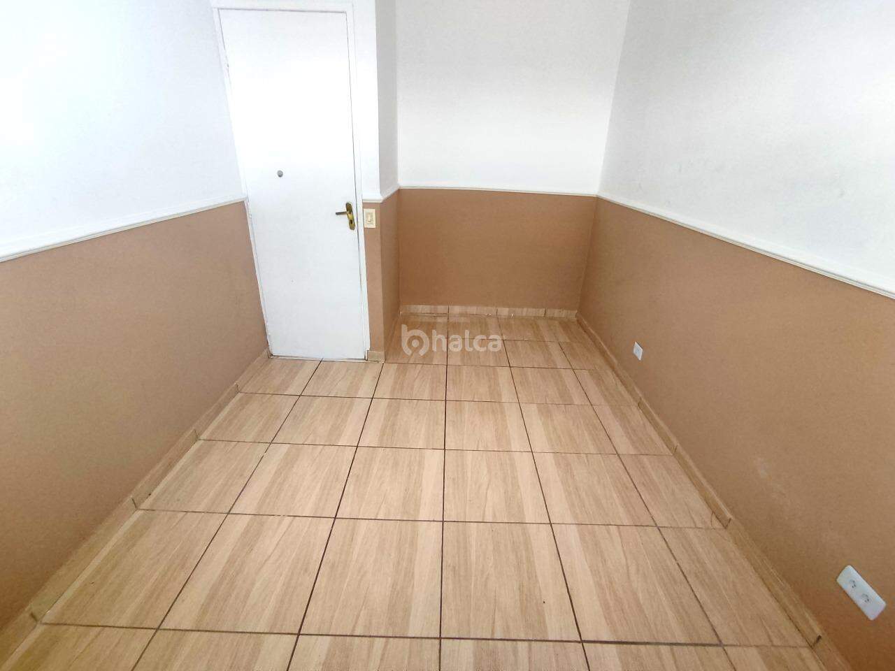 Apartamento para alugar com 2 quartos, 50m² - Foto 6