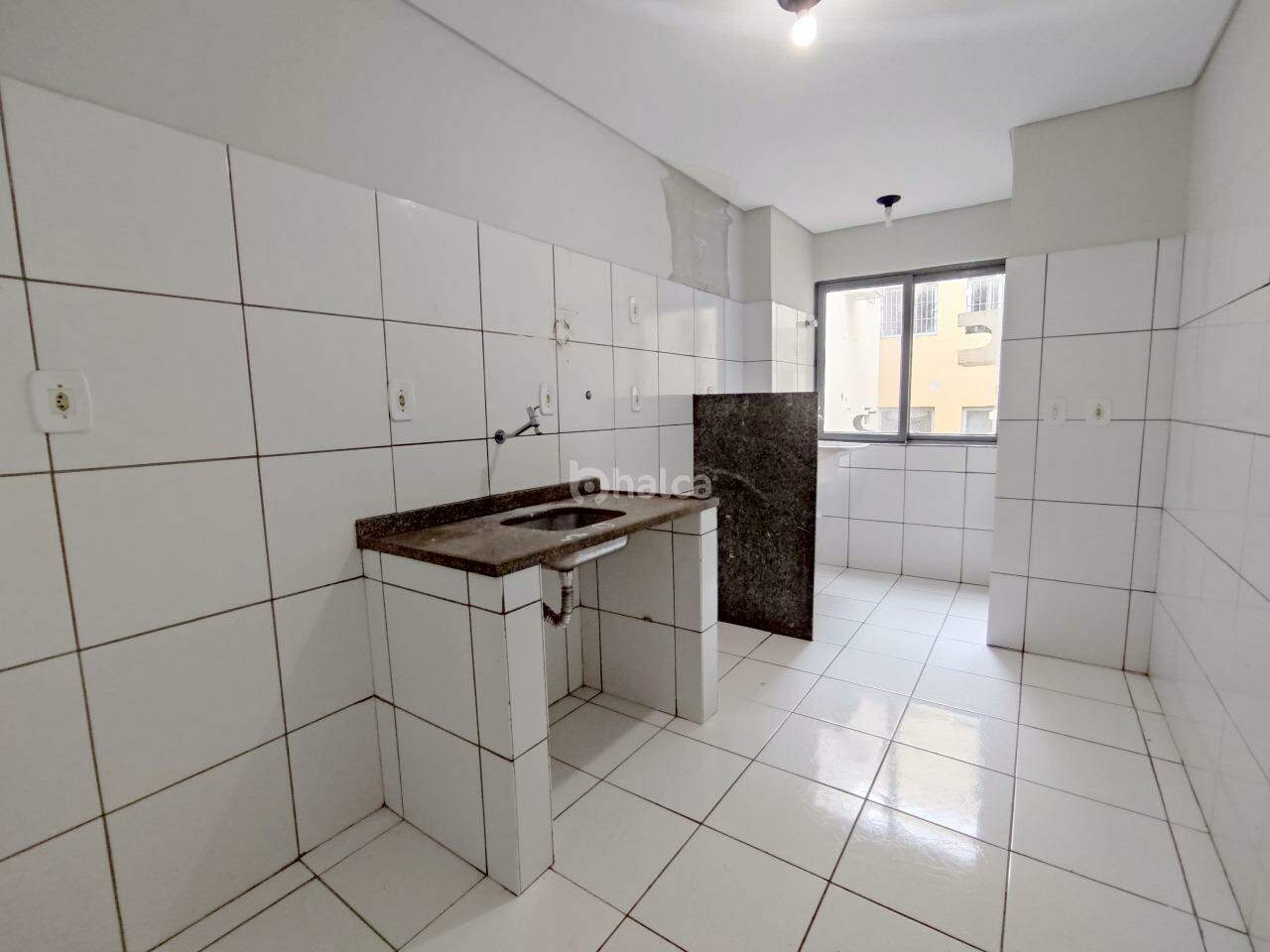 Apartamento para alugar com 2 quartos, 73m² - Foto 4