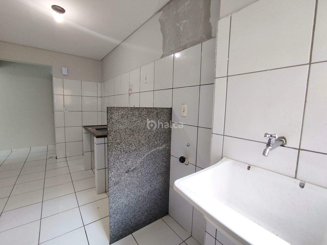 Apartamento para alugar com 2 quartos, 73m² - Foto 5