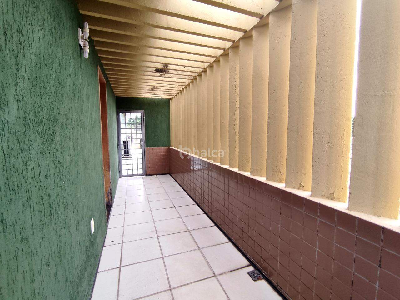 Casa para alugar com 1 quarto, 240m² - Foto 18