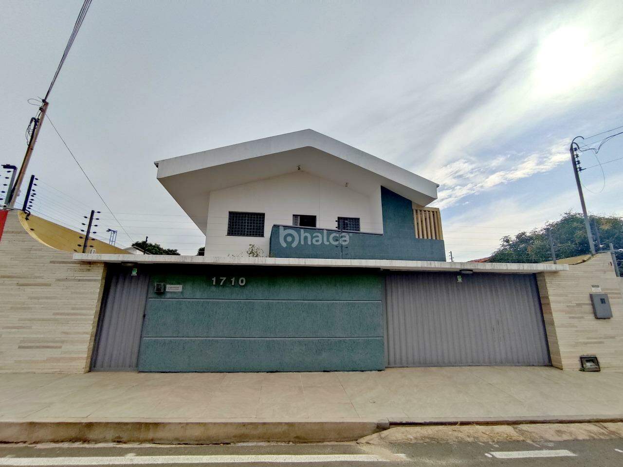 Casa para alugar com 1 quarto, 240m² - Foto 1