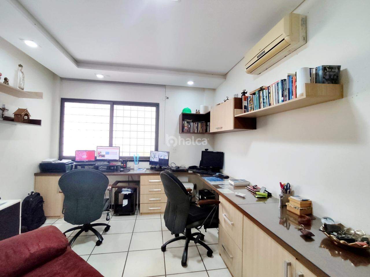 Casa para alugar com 1 quarto, 240m² - Foto 13