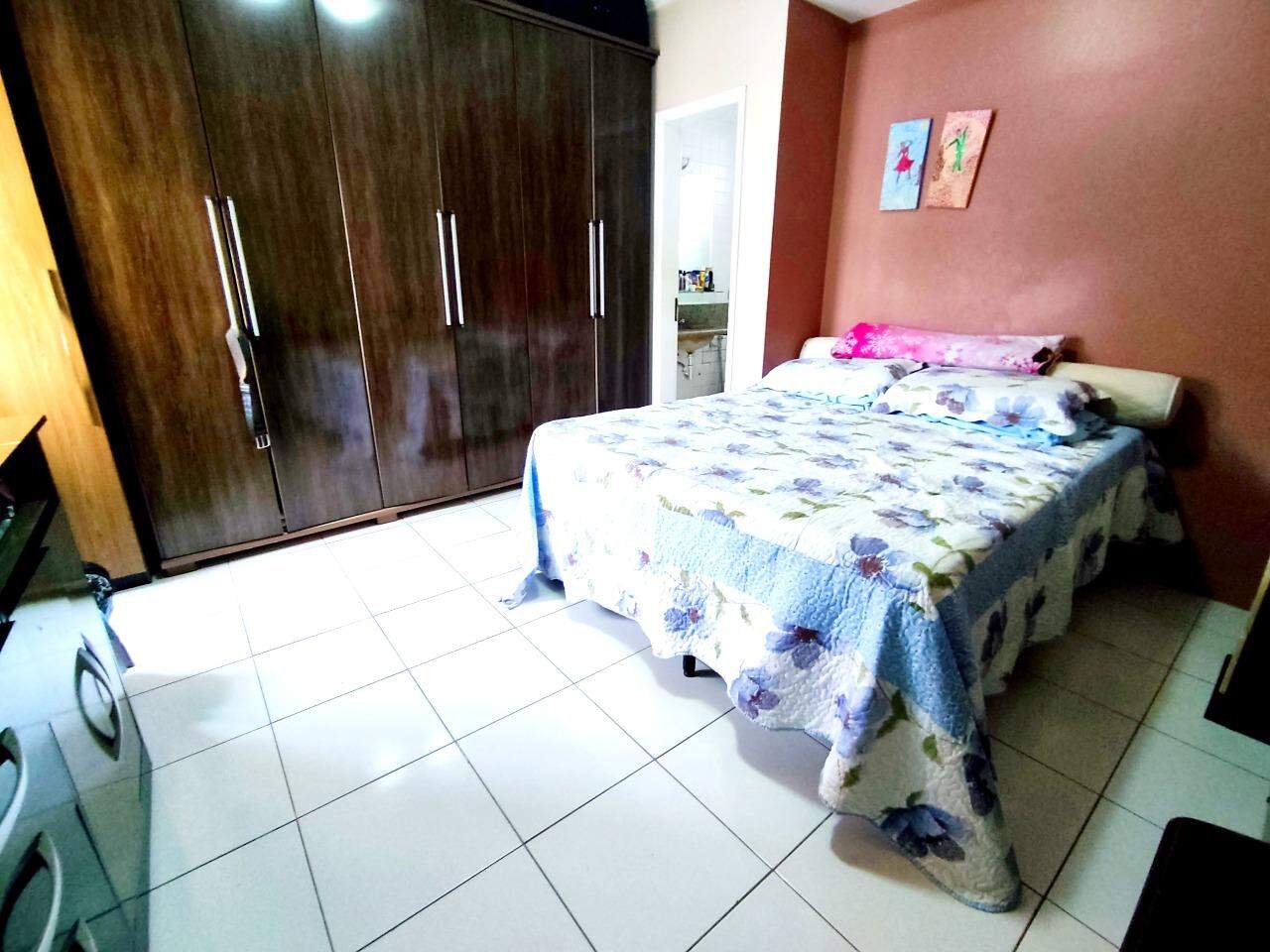 Apartamento à venda com 2 quartos, 107m² - Foto 3