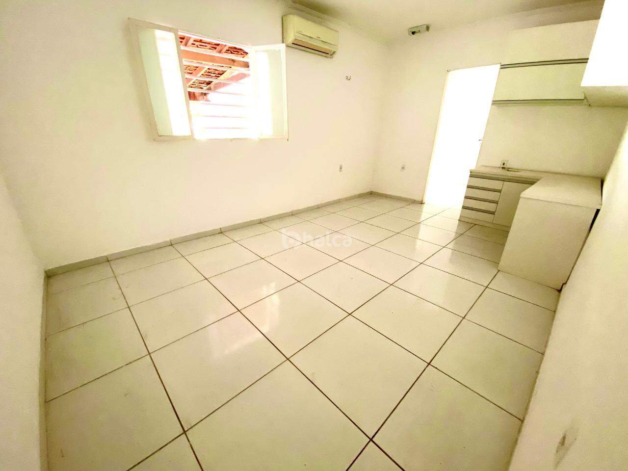 Casa à venda com 1 quarto, 120m² - Foto 16