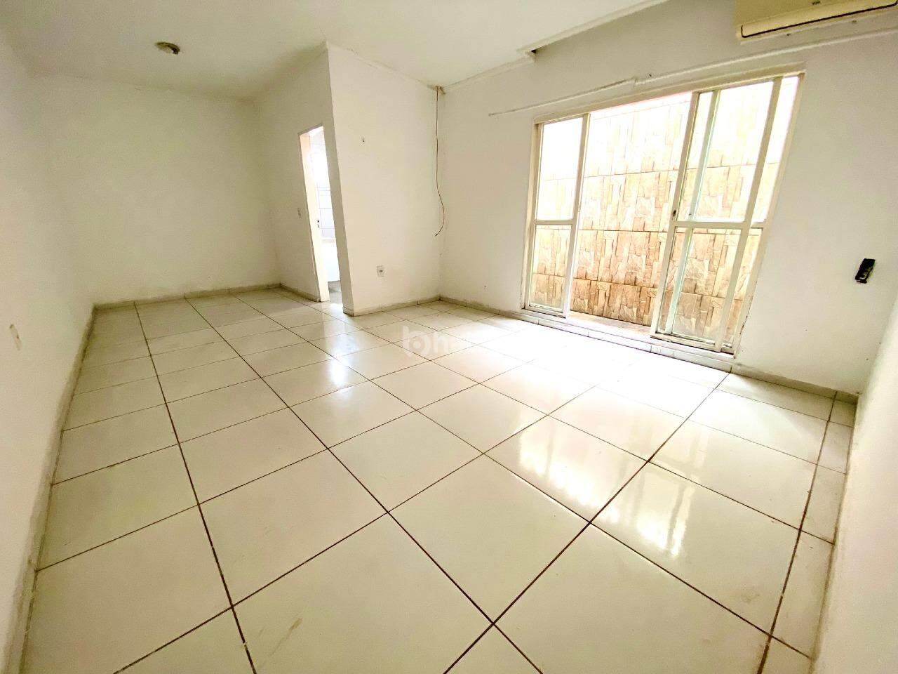 Casa à venda com 1 quarto, 120m² - Foto 12