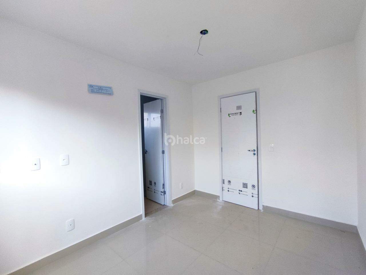 Casa à venda com 1 quarto, 78m² - Foto 10