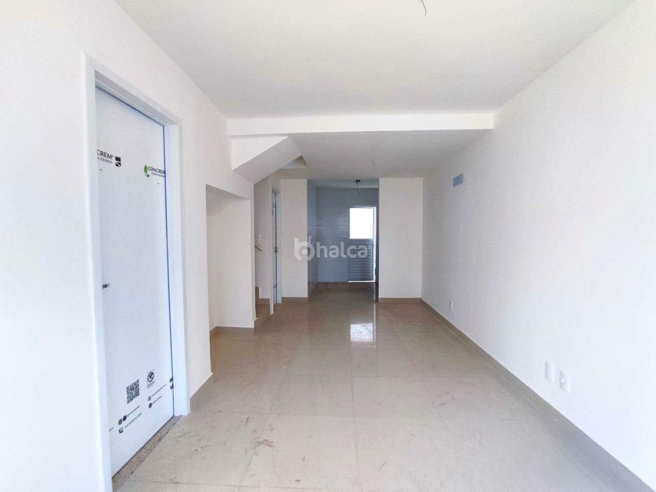 Casa à venda com 1 quarto, 78m² - Foto 2