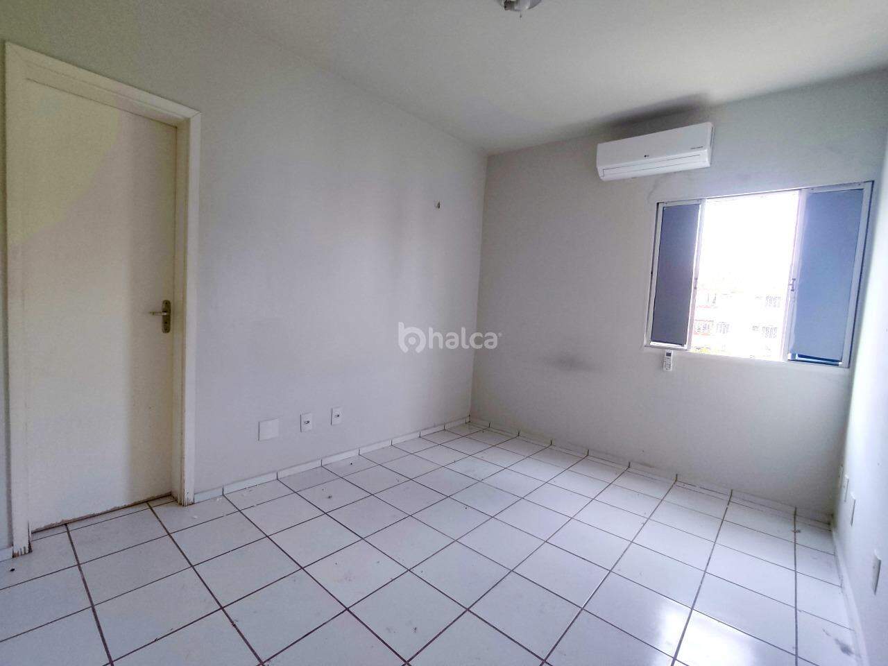 Apartamento para alugar com 3 quartos, 77m² - Foto 10