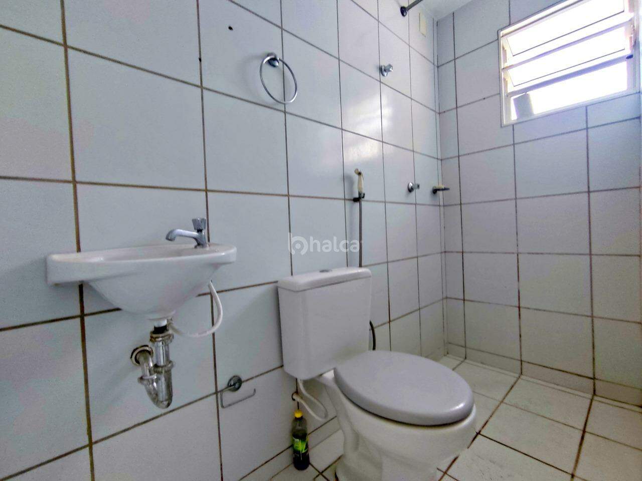 Apartamento para alugar com 3 quartos, 77m² - Foto 13