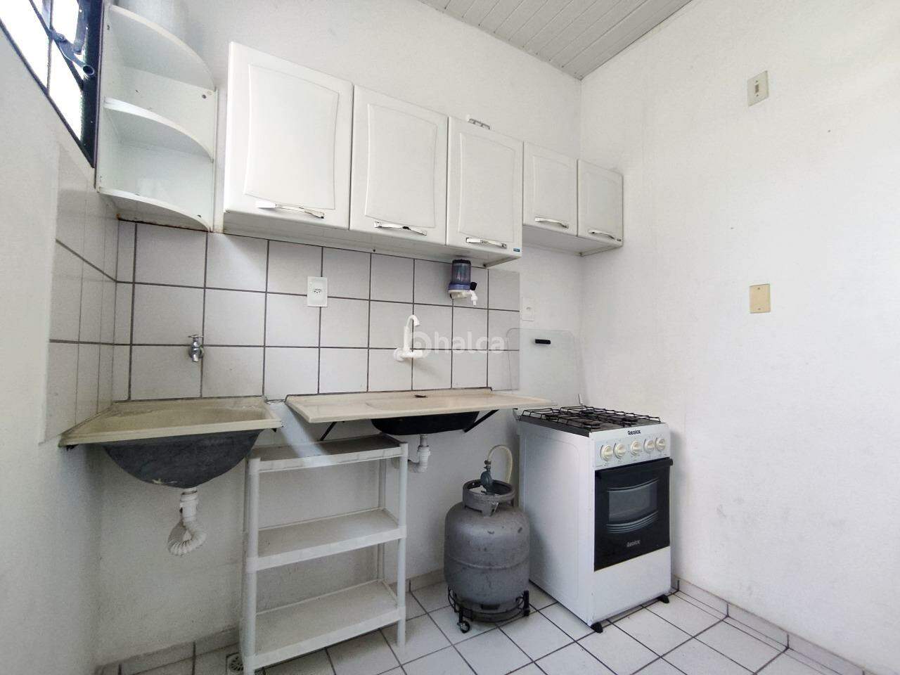 Apartamento para alugar com 2 quartos, 46m² - Foto 6