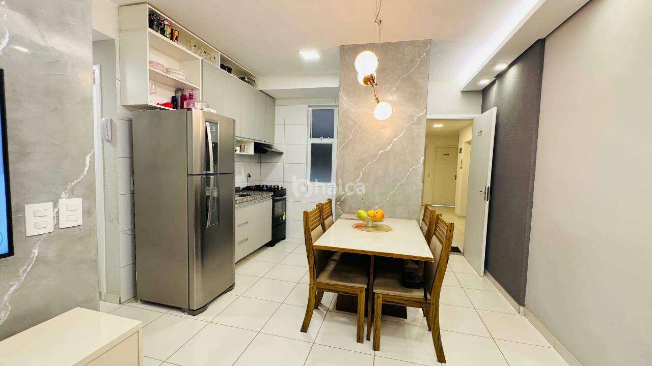 Apartamento à venda com 3 quartos, 60m² - Foto 4