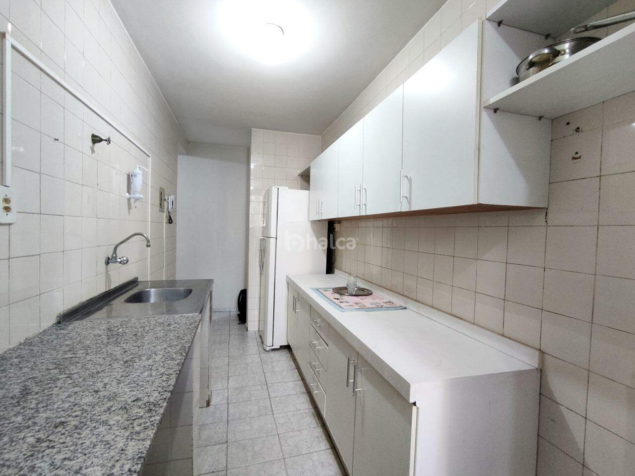 Apartamento para alugar com 3 quartos, 70m² - Foto 5