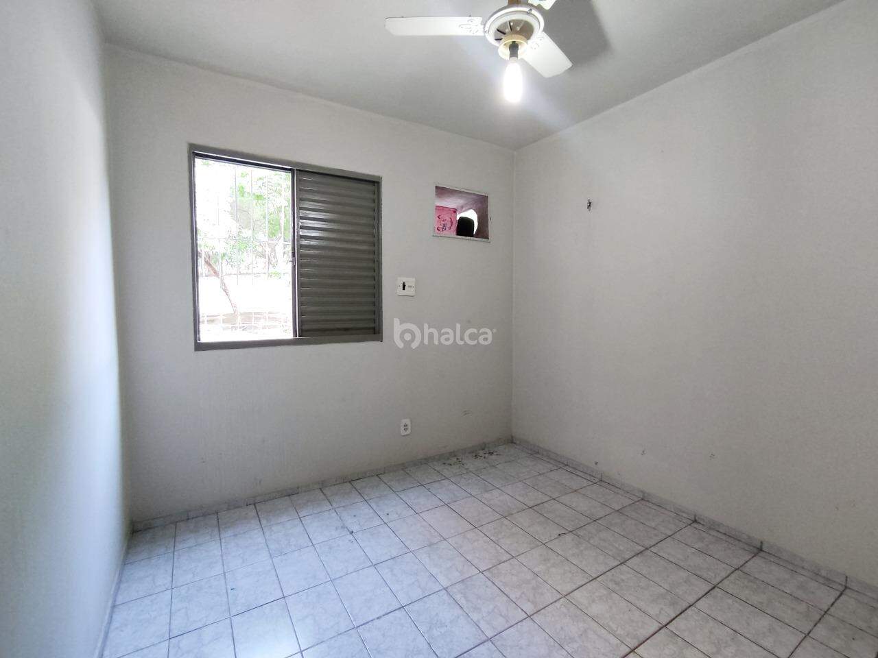 Apartamento para alugar com 3 quartos, 70m² - Foto 9