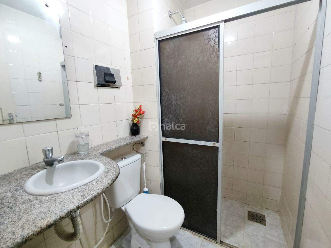 Apartamento para alugar com 3 quartos, 70m² - Foto 12