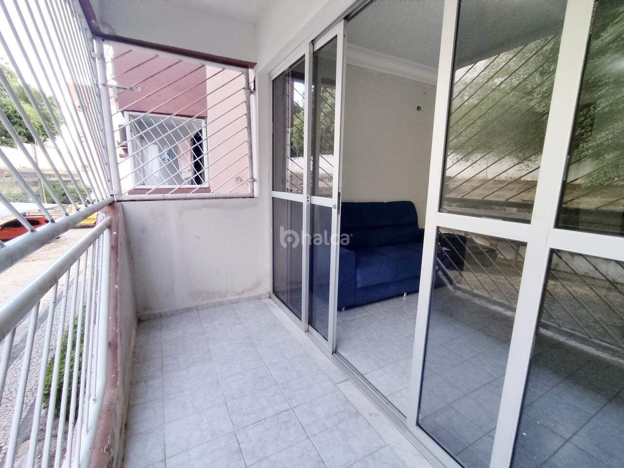 Apartamento para alugar com 3 quartos, 70m² - Foto 3