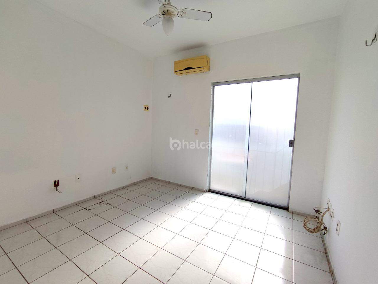 Apartamento à venda com 2 quartos, 110m² - Foto 7