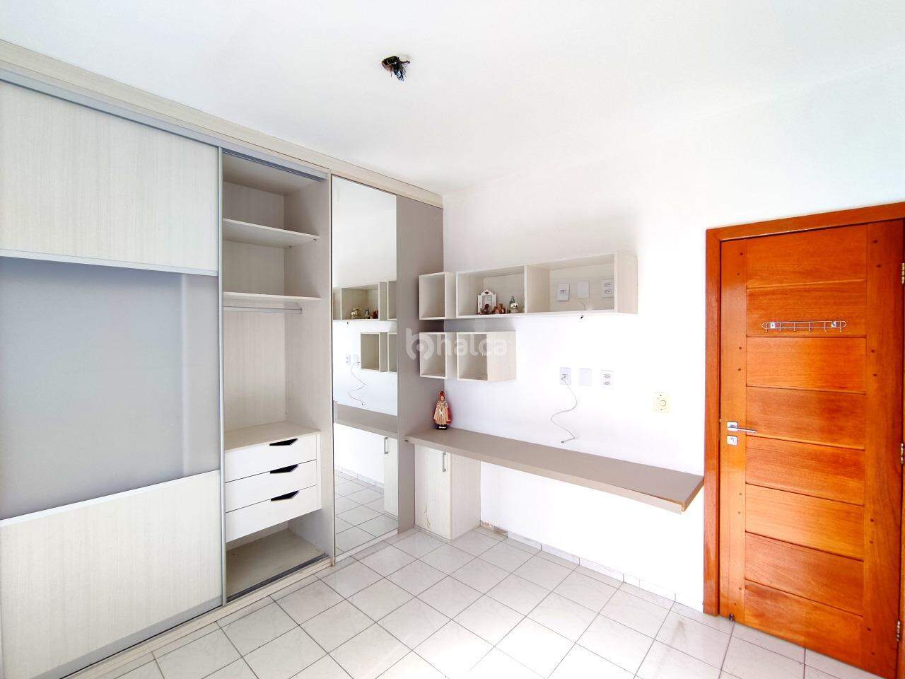 Apartamento à venda com 2 quartos, 110m² - Foto 11