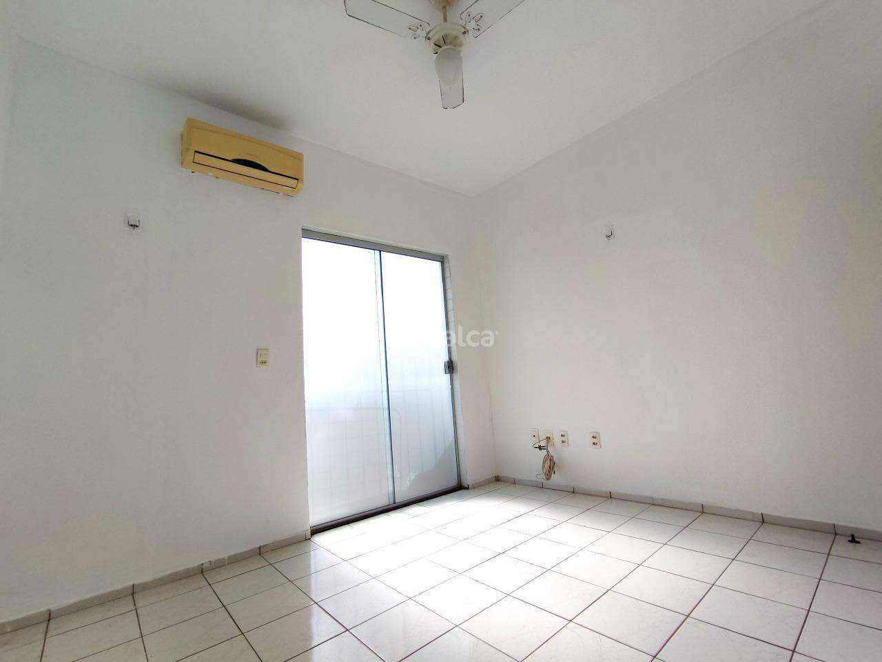 Apartamento à venda com 2 quartos, 110m² - Foto 8