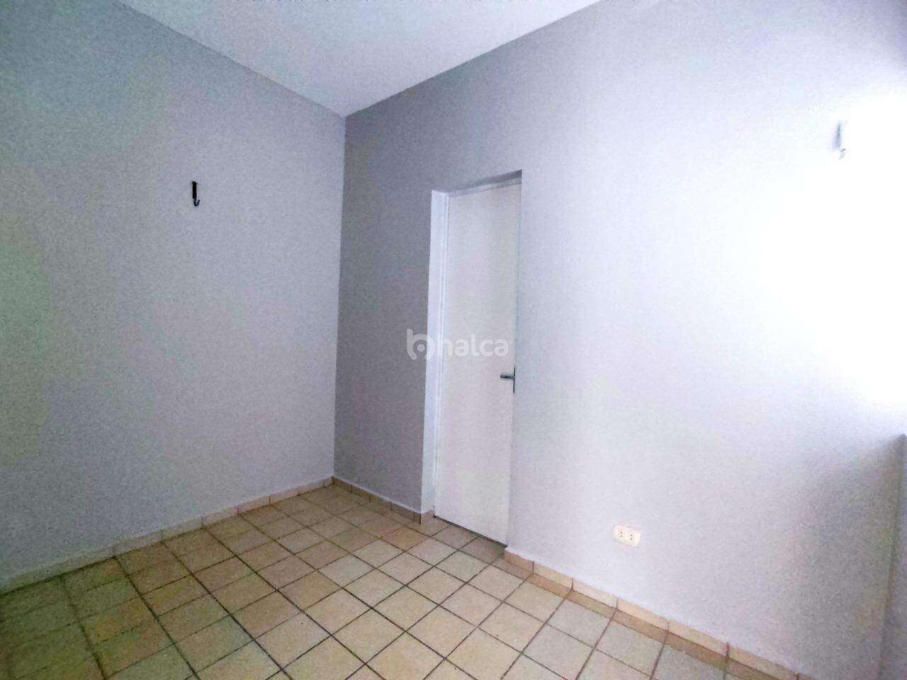 Apartamento para alugar com 2 quartos, 78m² - Foto 8