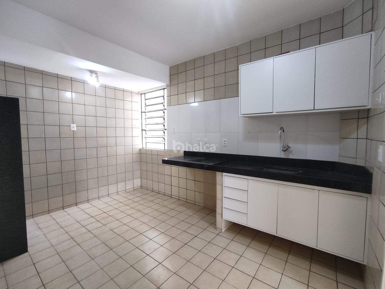 Apartamento para alugar com 2 quartos, 78m² - Foto 3