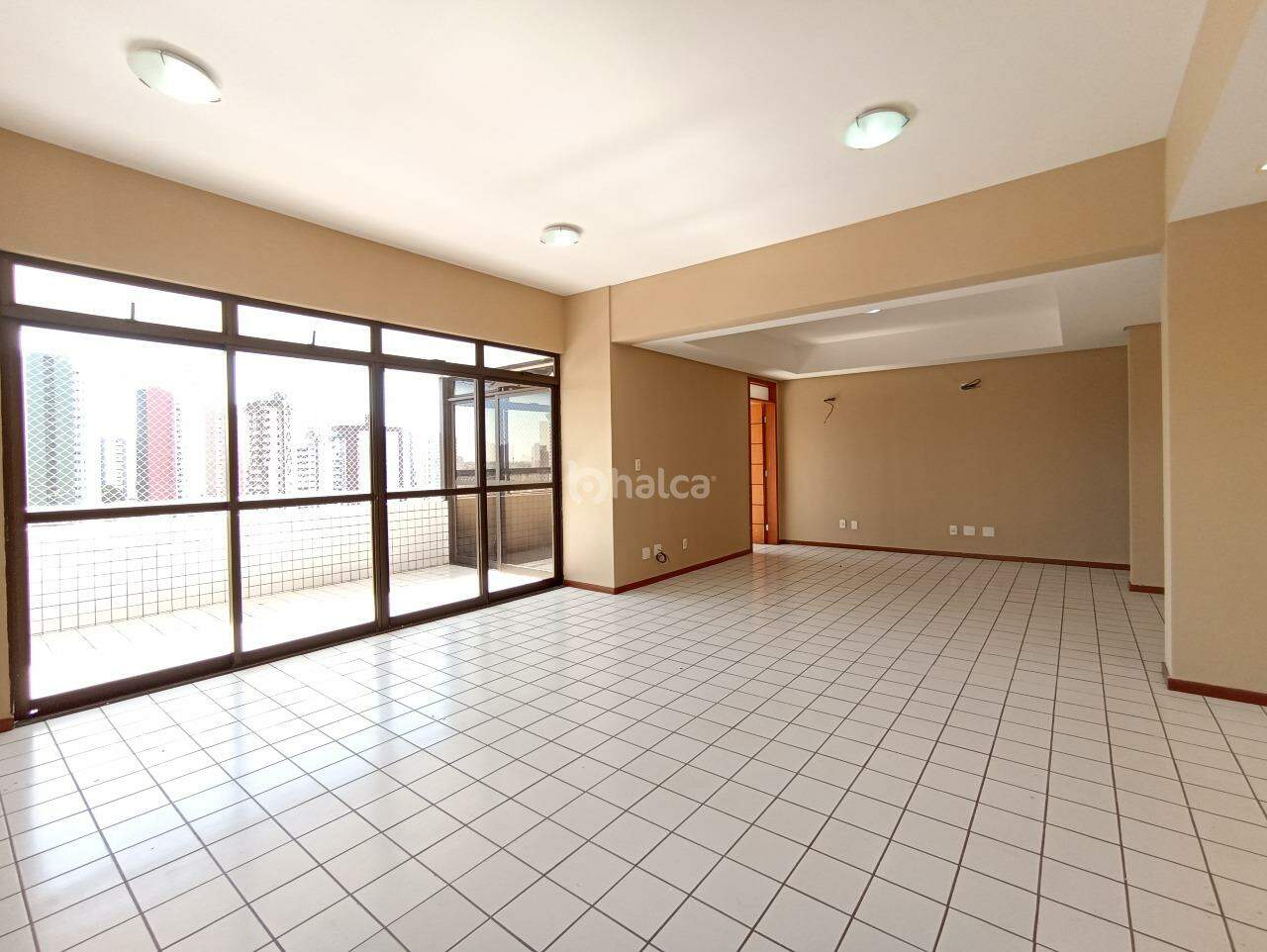 Apartamento, 3 quartos, 210 m² - Foto 2