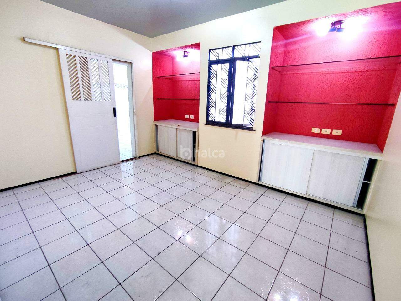 Casa para alugar com 1 quarto, 270m² - Foto 17