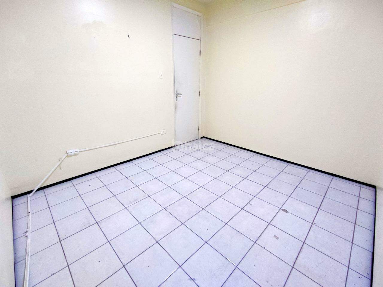 Casa para alugar com 1 quarto, 270m² - Foto 12