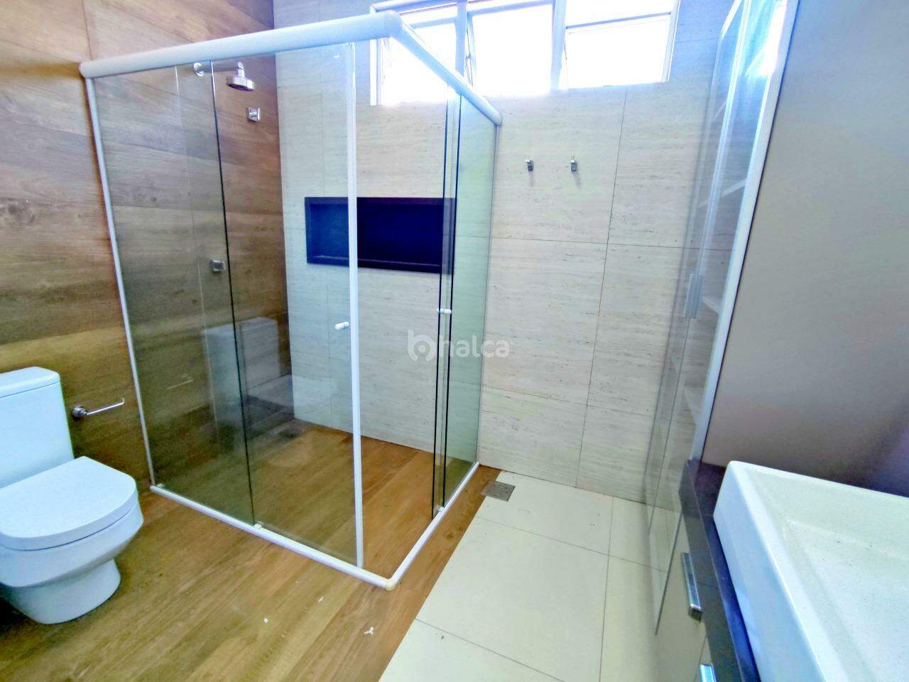 Casa para alugar com 1 quarto, 270m² - Foto 16