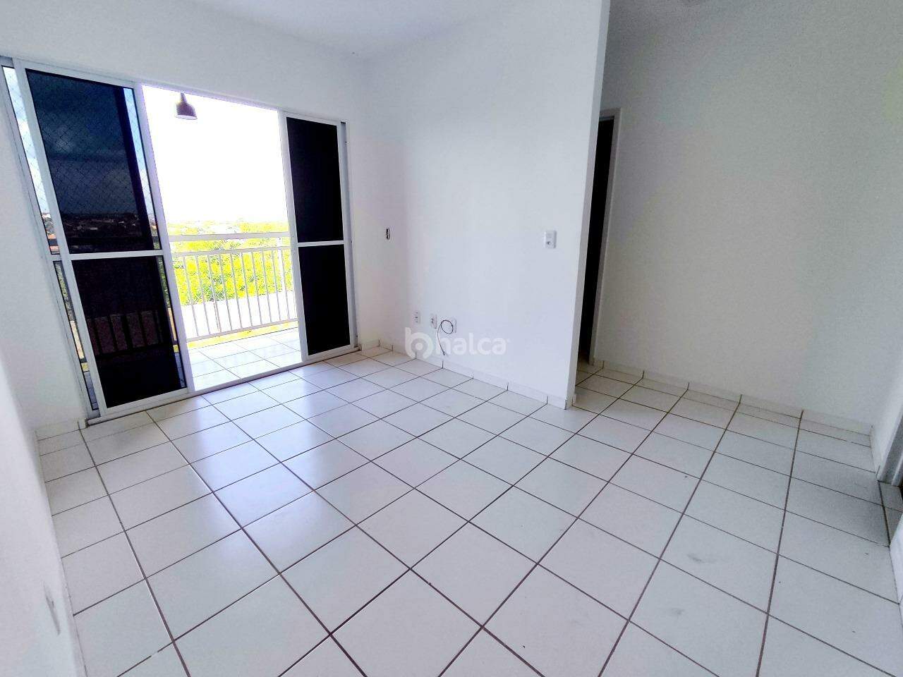 Apartamento para alugar com 1 quarto, 62m² - Foto 2