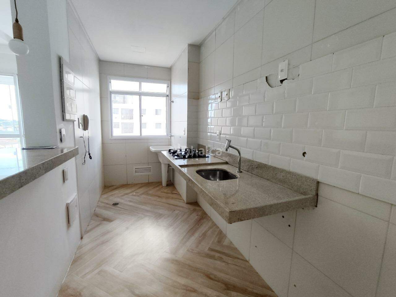 Apartamento à venda com 3 quartos, 75m² - Foto 6