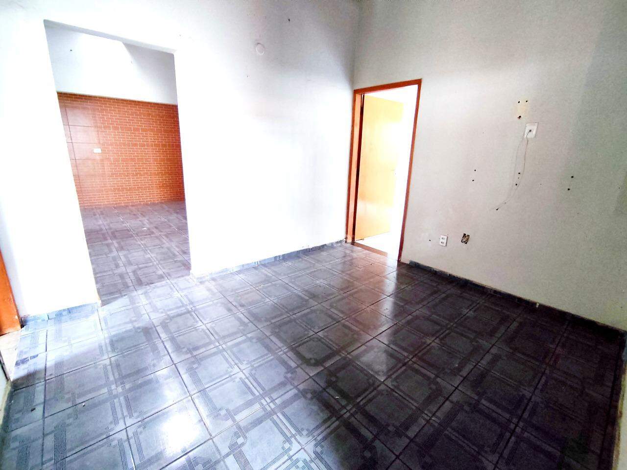 Casa à venda com 4 quartos, 155m² - Foto 4