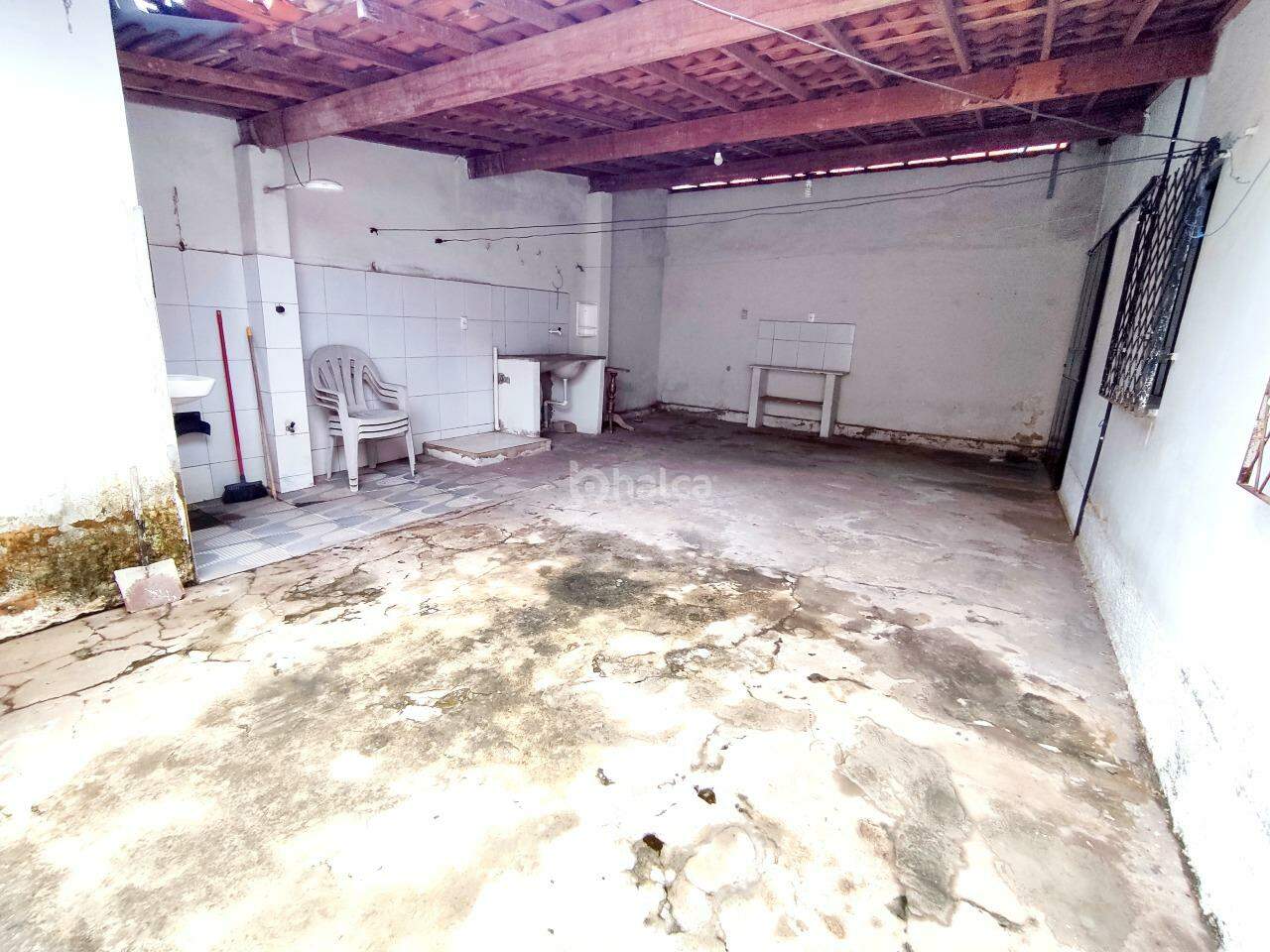 Casa à venda com 4 quartos, 155m² - Foto 11