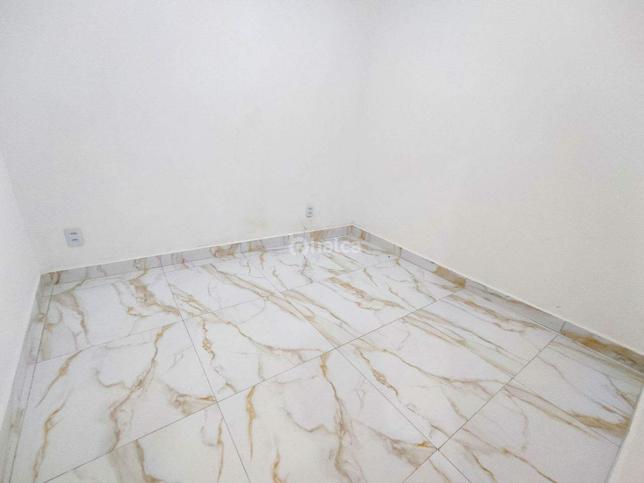 Ponto Comercial para aluguel no Piçarra: 