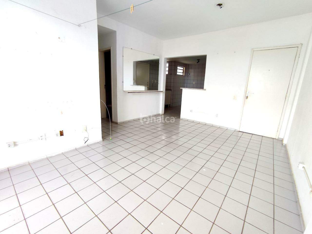 Apartamento para alugar com 3 quartos, 110m² - Foto 3