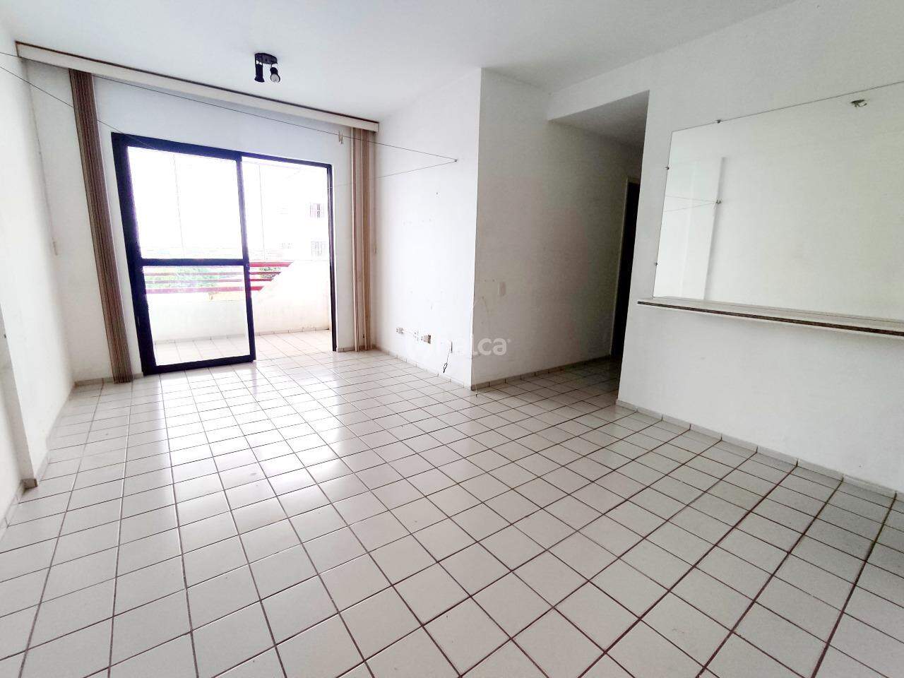 Apartamento para alugar com 3 quartos, 110m² - Foto 2