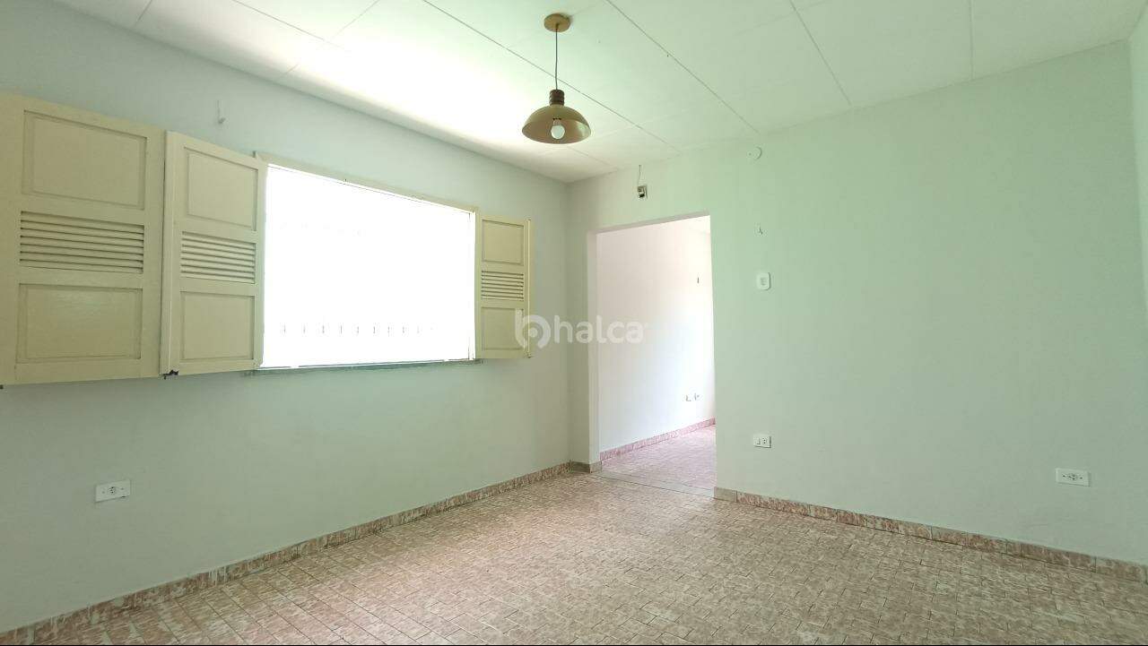 Casa para alugar com 2 quartos, 89m² - Foto 7