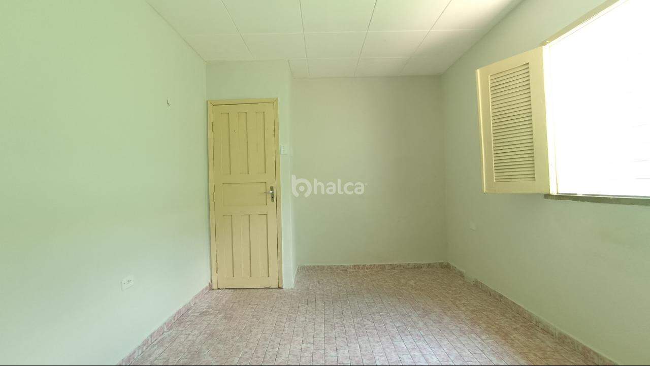 Casa para alugar com 2 quartos, 89m² - Foto 25