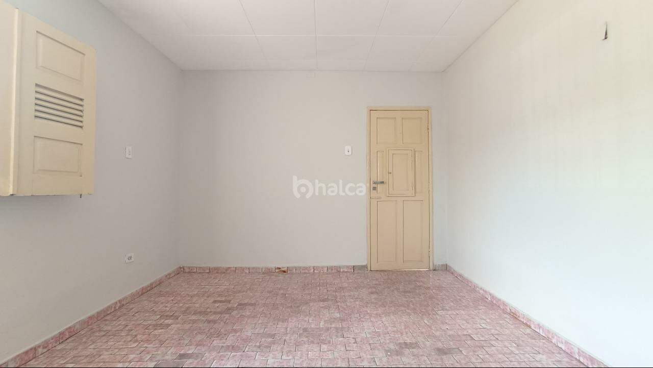 Casa para alugar com 2 quartos, 89m² - Foto 5