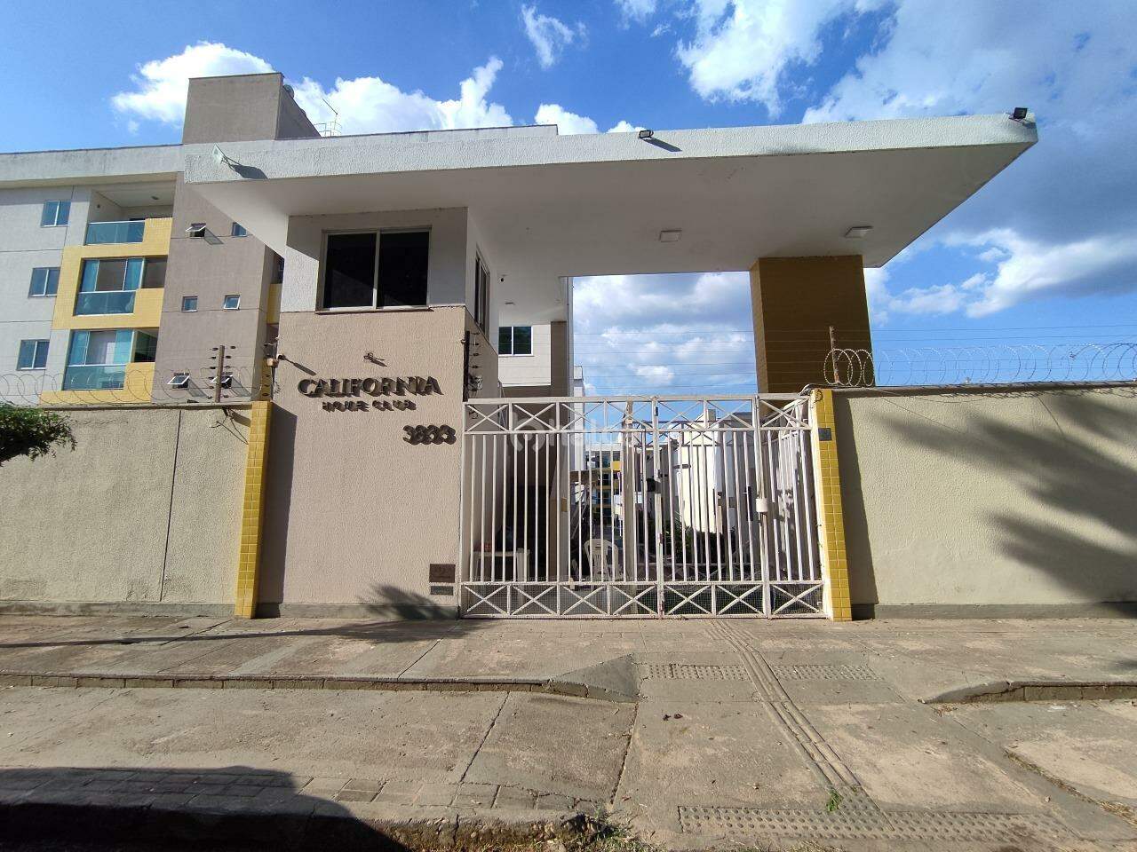Apartamento à venda com 3 quartos, 70m² - Foto 1