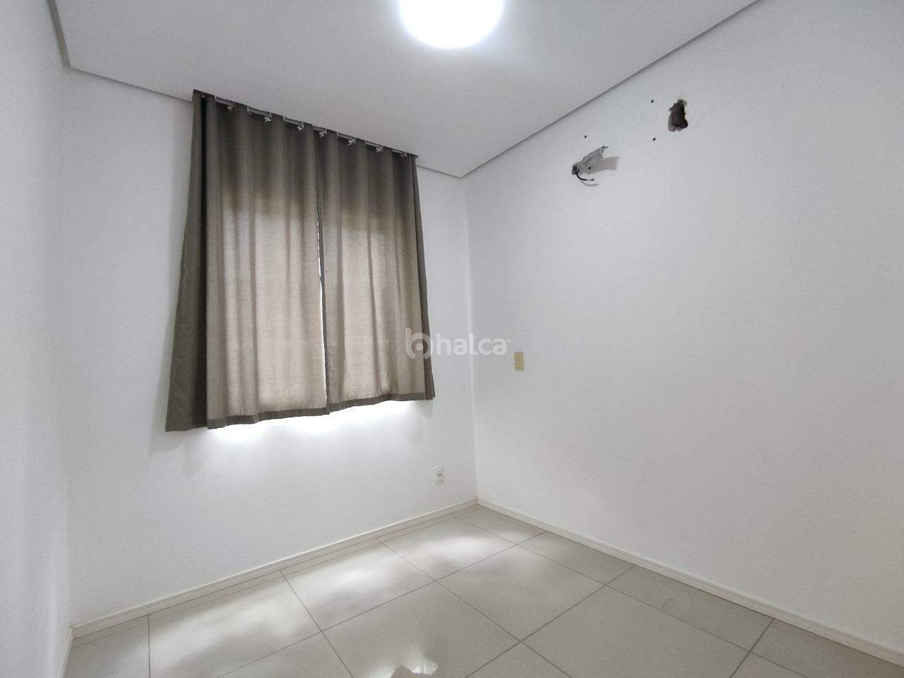 Apartamento à venda com 3 quartos, 70m² - Foto 7