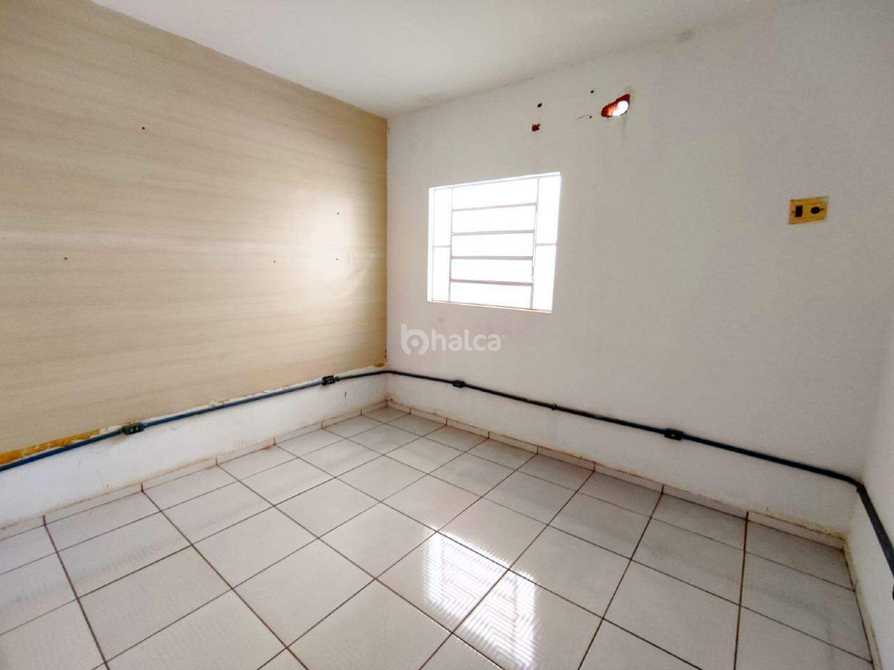 Ponto Comercial para aluguel no Ilhotas: 