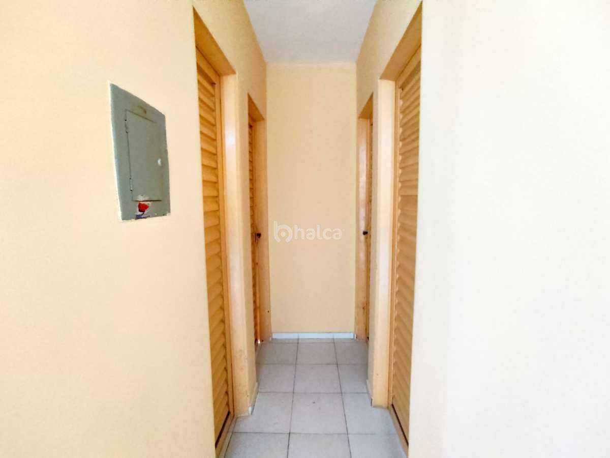 Apartamento para alugar com 2 quartos, 70m² - Foto 4