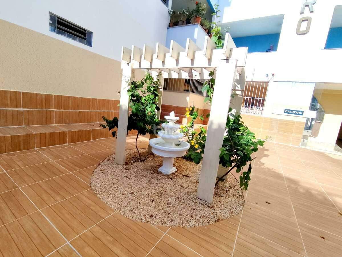 Apartamento para alugar com 2 quartos, 70m² - Foto 2