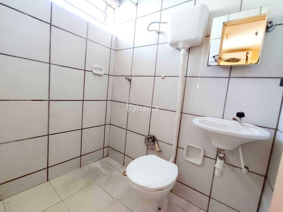 Apartamento para alugar com 2 quartos, 70m² - Foto 11